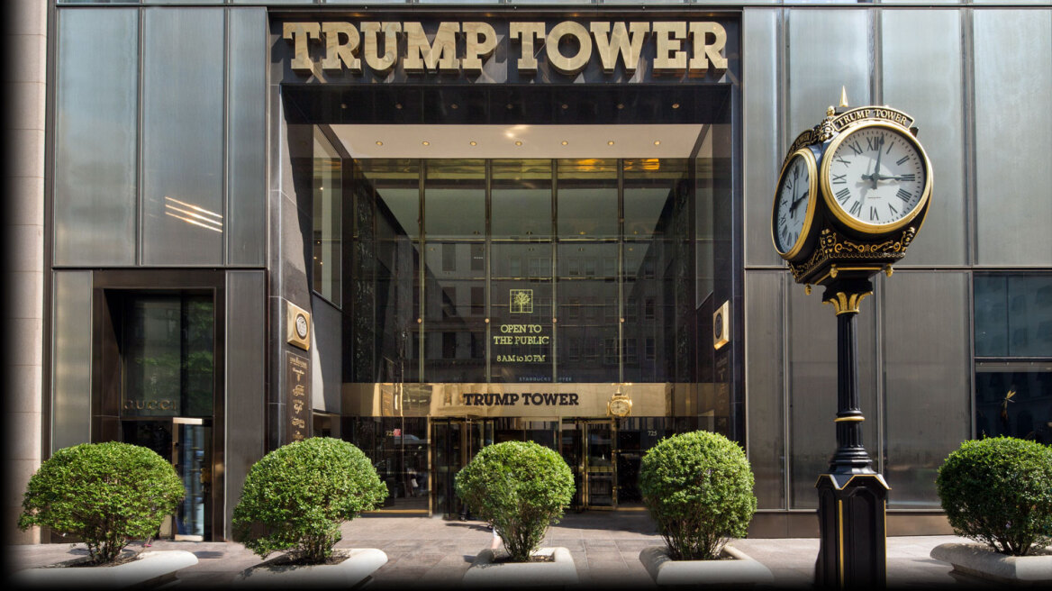Η Νέα Υόρκη... τα βάζει με τον Τραμπ, μπροστά στον Πύργο του